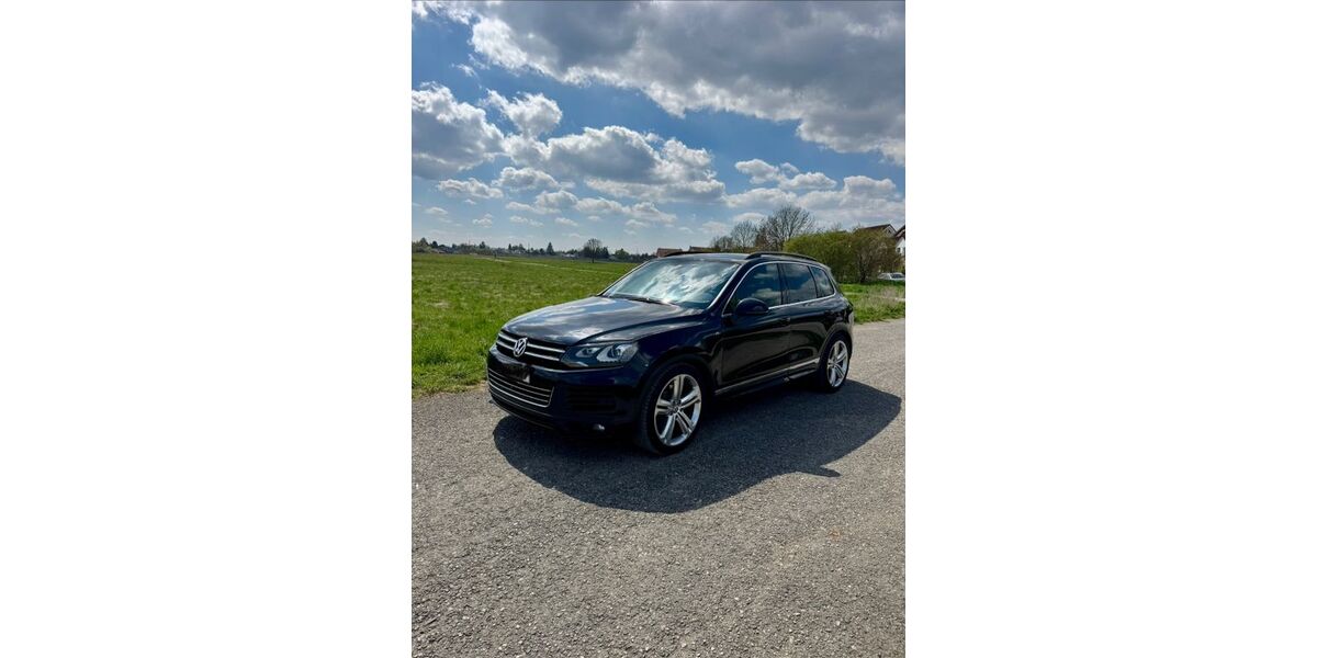 VW Touareg 204.145 km 17.900 &euro; München 81829