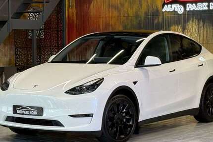 Tesla Model Y 13.400 km 36.999 &euro; München 81829