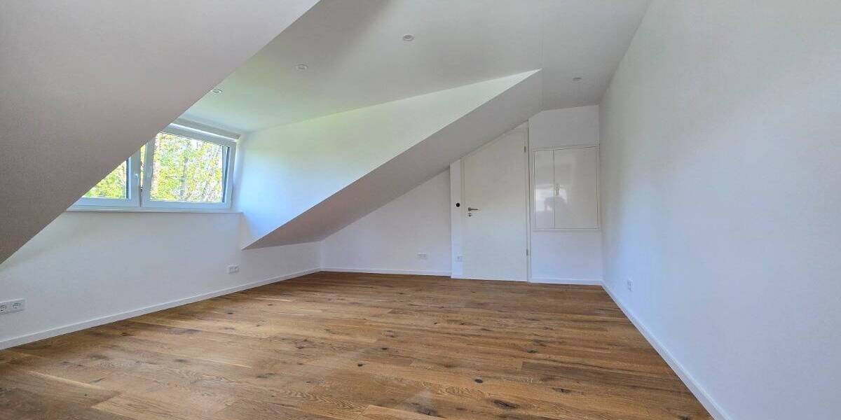 Etagenwohnung München Trudering-Riem - 5 Zimmer, 122 m&sup2;, 999.000&euro; | Angebot:26763875