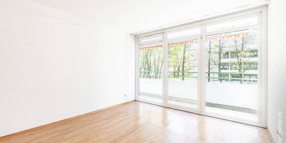 Etagenwohnung München Bogenhausen - 3 Zimmer, 79 m&sup2;, 530.000&euro; | Angebot:26376597