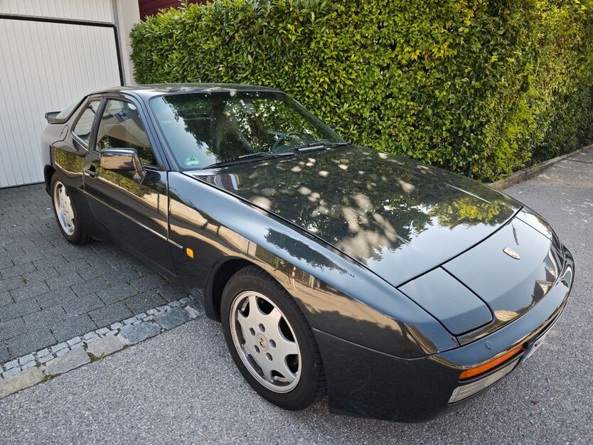 Porsche 944 225.000 km 20.900 € München 80993