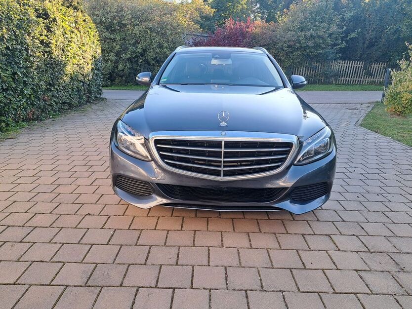 Mercedes-Benz C 180 209.000 km 11.400 € Petershausen 85238