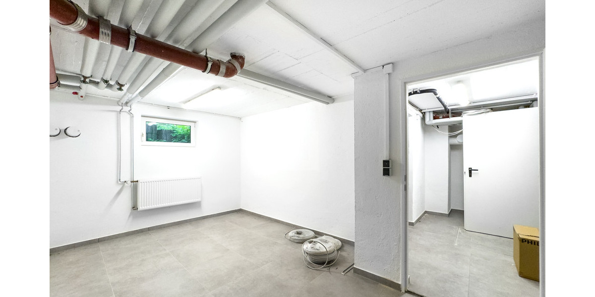 Haus in Haus - hochwertig sanierte Maisonette-Whg. mit drei Balkonen am Ortsrand von Gröbenzell - Maisonettenwohnung Gröbenzell | Angebot:25838795