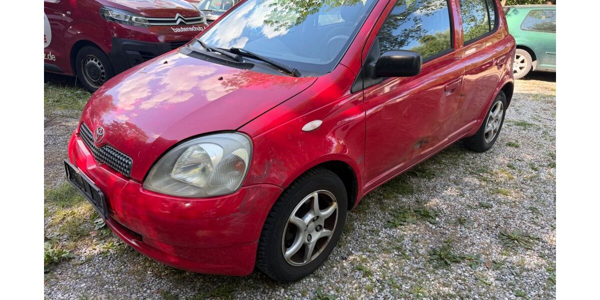 Toyota Yaris 194.313 km 999 &euro; München 81929
