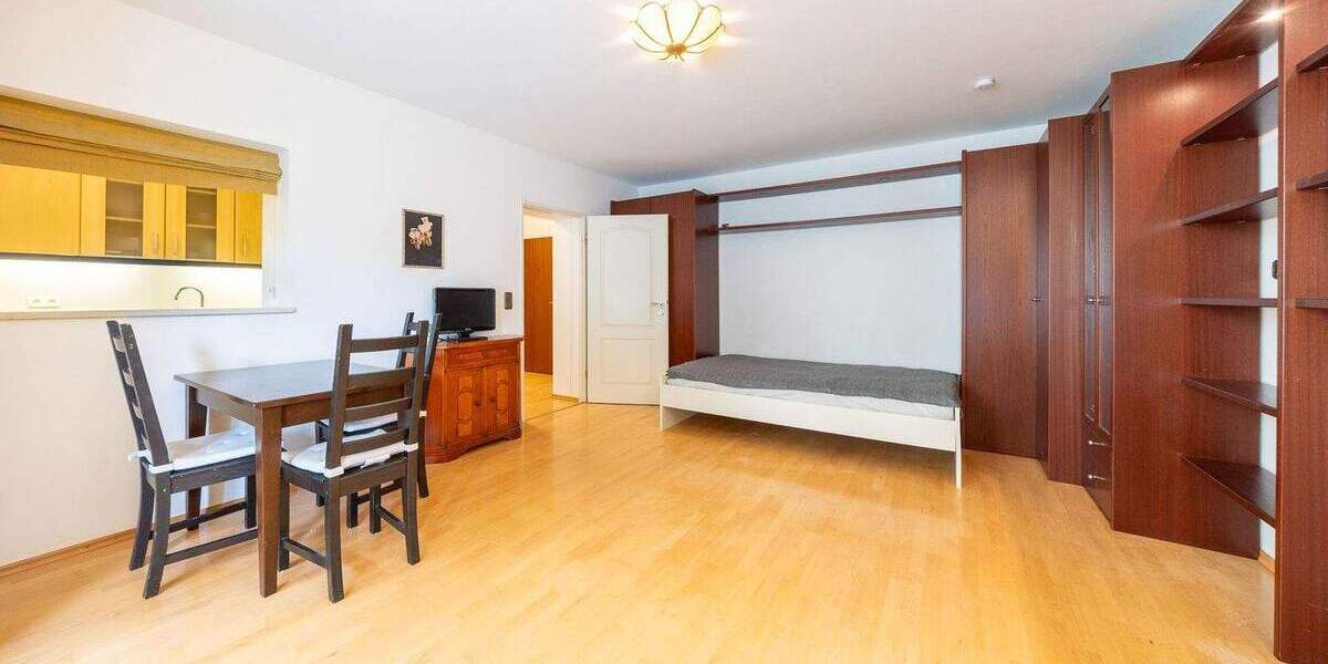 Zentral & ruhig im Grünen nahe BMW und U-Bahn - Apartment mit Balkon, Duplexstpl. & separater Küche 1 zimmer