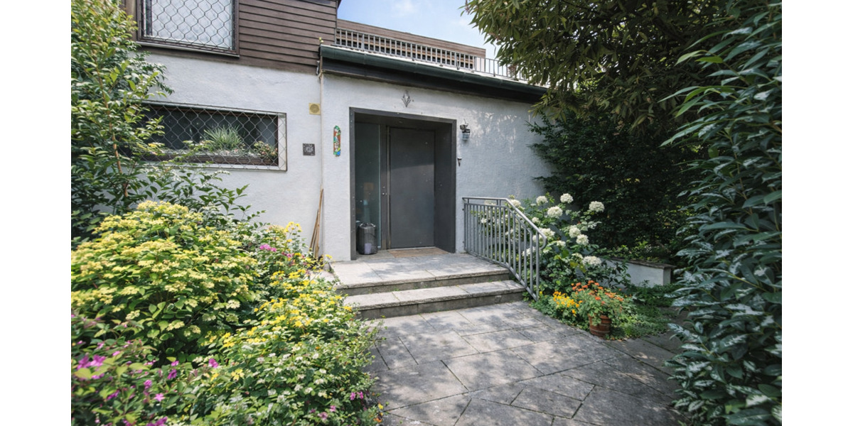 Doppelhaushälfte Grünwald - 5 Zimmer, 247 m&sup2;, 2.895.000&euro; | Angebot:25768429