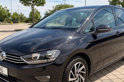 VW Golf 98.000 km 12.490 &euro; München 81243