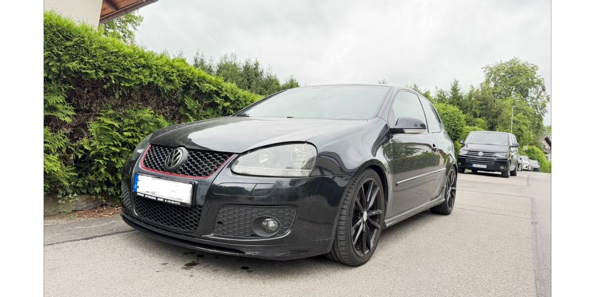 VW Golf 242.000 km 3.999 &euro; Seefeld 82229