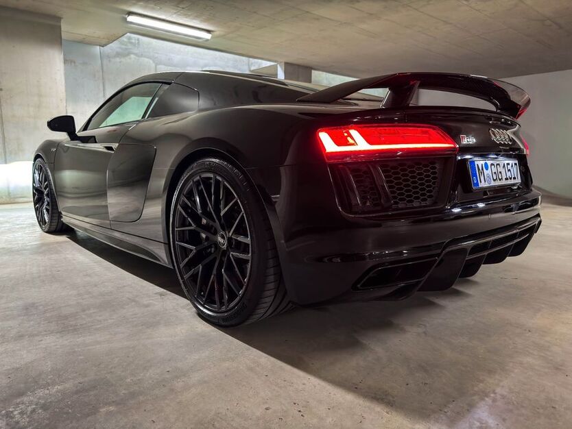 Audi R8 66.000 km 129.399 € Munchen 80805