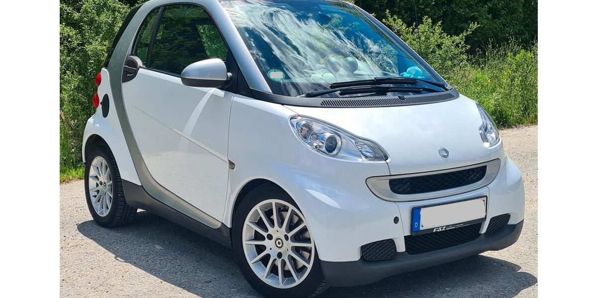 Smart ForTwo 105.290 km 4.400 &euro; München 81373