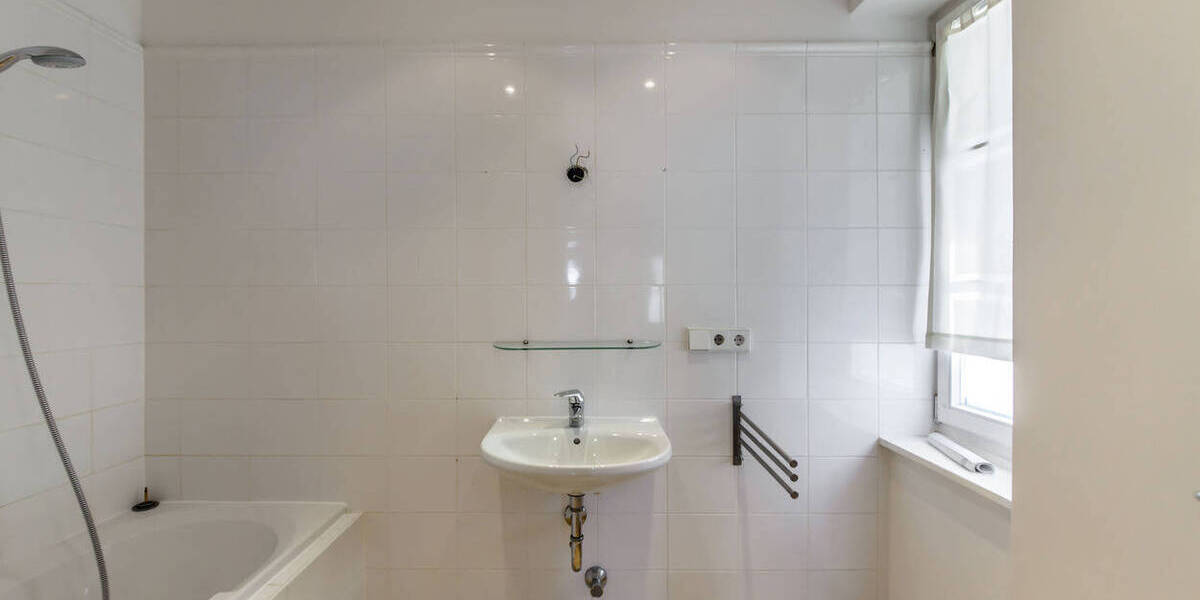 Etagenwohnung München Schwabing-Freimann - 3 Zimmer, 86 m&sup2;, 2.740&euro; | Angebot:26388656