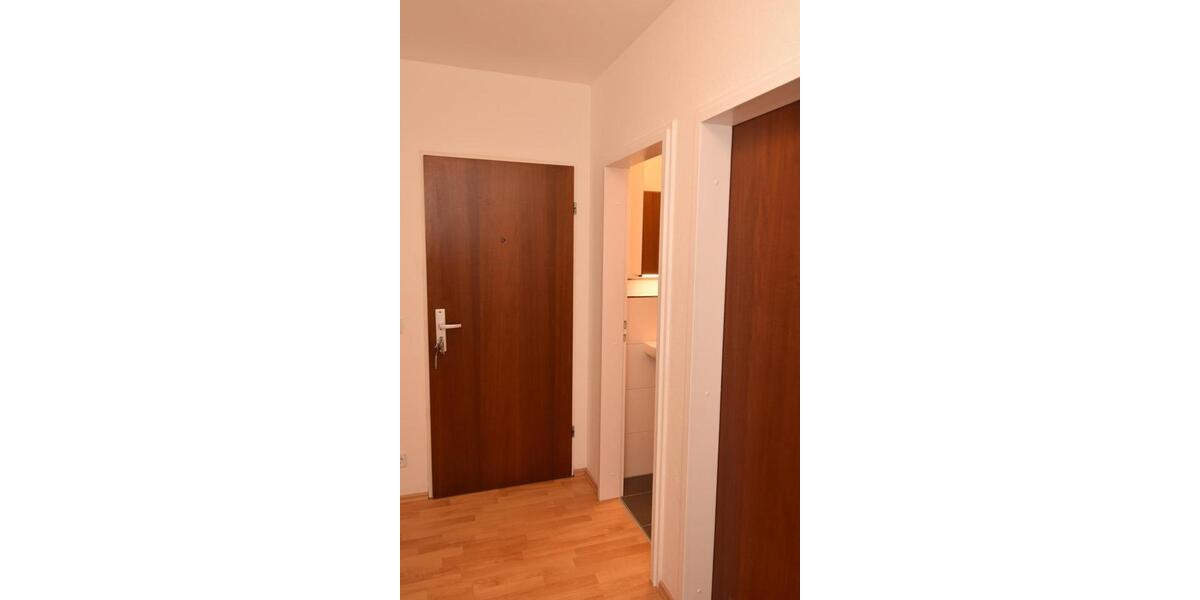 Etagenwohnung Unterhaching - 3 Zimmer, 70 m&sup2;, 1.800&euro; | Angebot:26039032