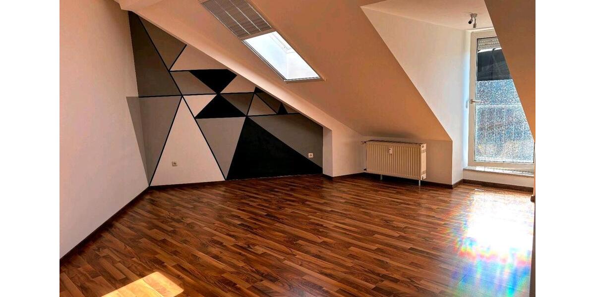 Dachgeschoßwohnung Gilching - 2 Zimmer, 70 m&sup2;, 1.100&euro; | Angebot:26258728