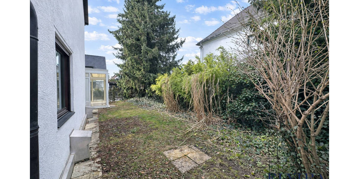 Einfamilienhaus München Hadern - 9 Zimmer, 235 m&sup2;, 1.320.000&euro; | Angebot:26142964