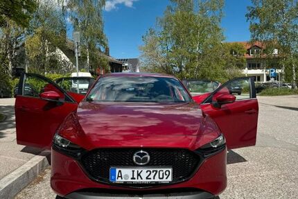 Mazda 3 125.385 km 16.700 &euro; München 81477