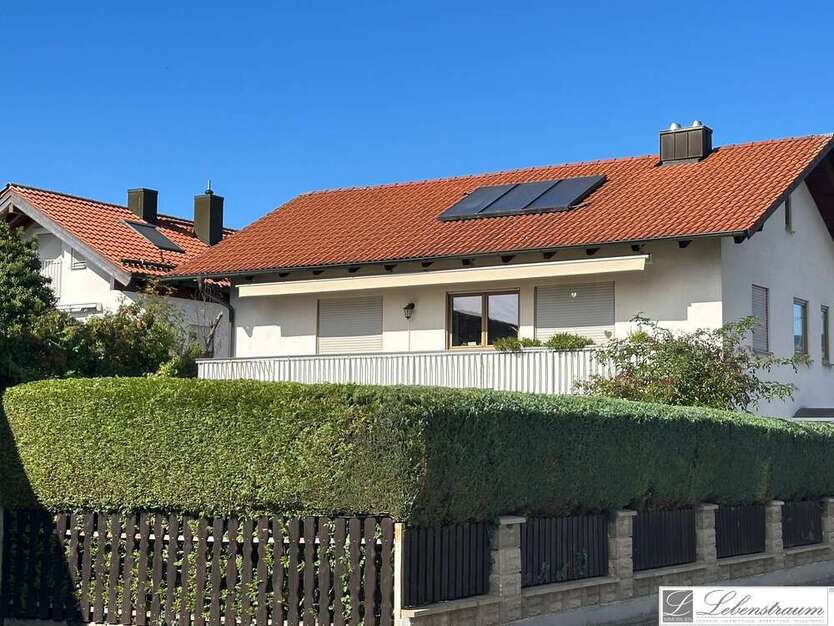 Haus zum Kaufen in München 1.200.000 € 141 m²