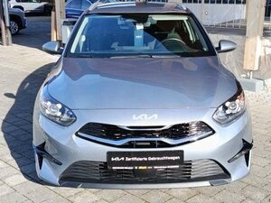 Kia Ceed SW / ceed SW CEED SW 1.5T 140 DCT7 VIS KOMF+ 15.787 km 23.490 € Höhenkirchen-Siegertsbrun 85635