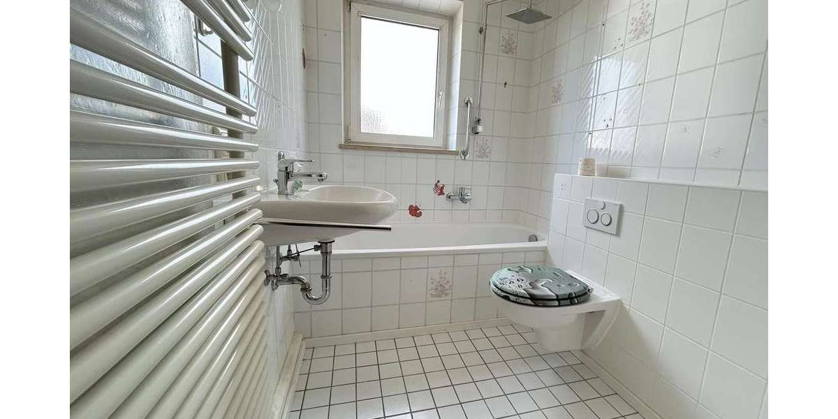 Investment: unkompliziertes Mehrfamilienhaus mit 9 Wohnungen - Mehrfamilienhaus, Wohnhaus Oberschleißheim Oberschleißheim | Angebot:27316303