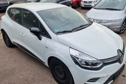Renault Clio 190.000 km 3.999 &euro; MÜNCHEN 80995