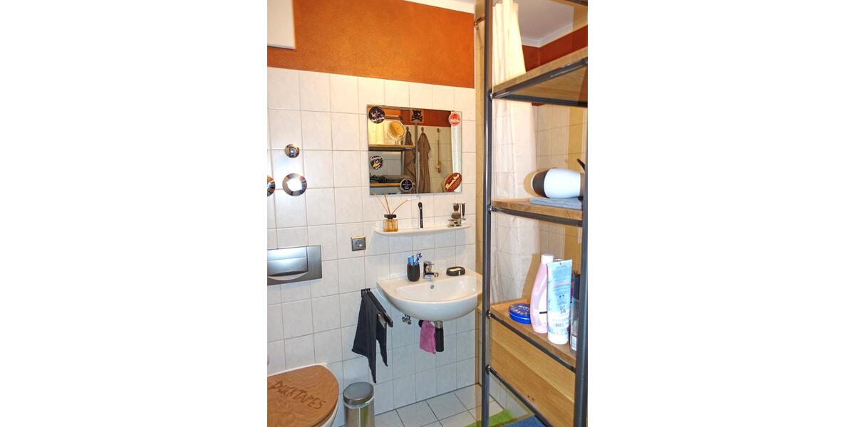 Dachgeschoßwohnung Wolfratshausen - 1.5 Zimmer, 42 m&sup2;, 260.000&euro; | Angebot:27114924