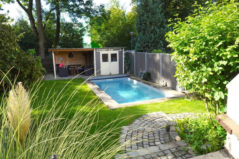 Großfamilien aufgepasst! ... tolles Haus mit Pool in toller Lage!
