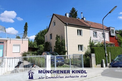 Grundstück mit Altbestand – ideal für DHH in Harlaching - Grundstück München Giesing | Angebot:26051286
