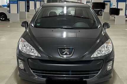 Peugeot 308 78.000 km 3.380 € Germering bei München (7km westl. von München) 82110
