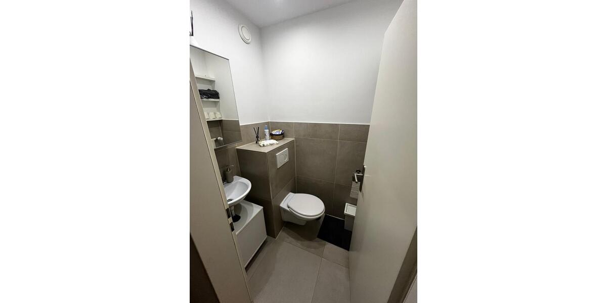 Etagenwohnung München Moosach - 1 Zimmer, 12 m&sup2;, 793&euro; | Angebot:25857788