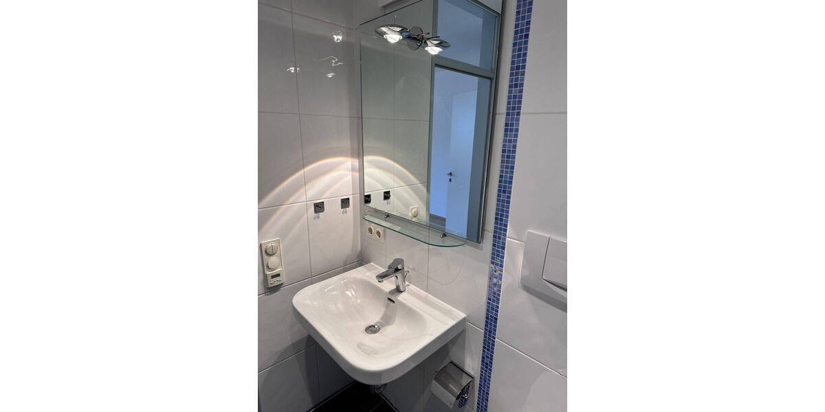 Etagenwohnung München Thalk.Obersendl.-Forsten-Fürstenr.-Solln - 5 Zimmer, 125 m&sup2;, 2.300&euro; | Angebot:26791679