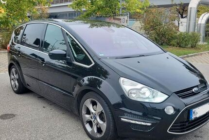 Ford S-Max 171.000 km 9.900 &euro; München 81249