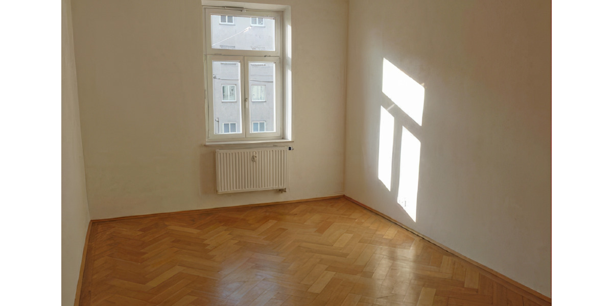 Altbauwohnung am Harras mit Balkon - 3,5 Zimmer 3.5 zimmer