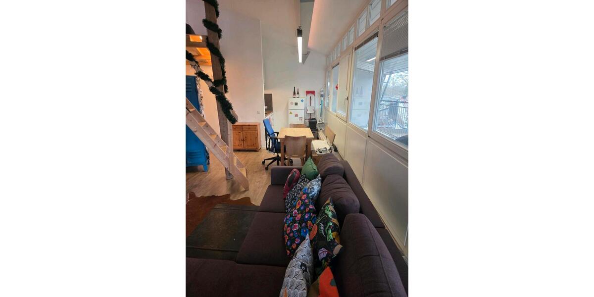 Dachgeschoßwohnung Gauting - 1 Zimmer, 32 m&sup2;, 650&euro; | Angebot:24962162