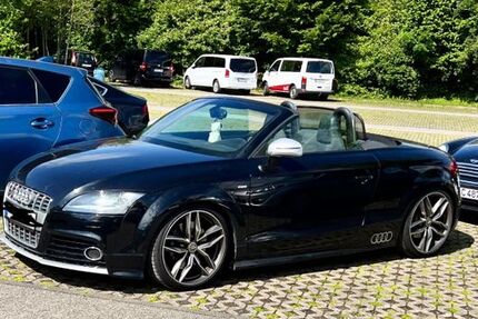Audi TT 197.000 km 12.499 &euro; München 81925