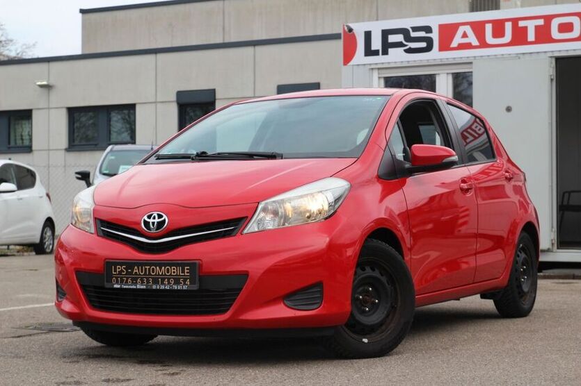 Yaris