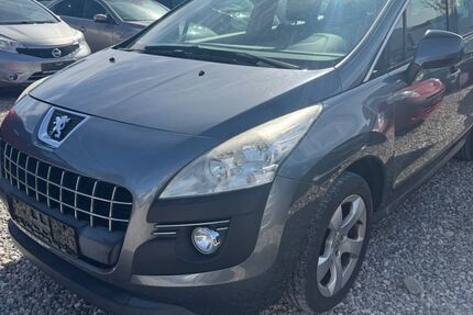 Peugeot 3008 159.000 km 2.900 &euro; München 81829