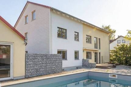 Haus München Feldmoching-Hasenbergl - 1 Zimmer, 381 m&sup2;, 1.948.000&euro; | Angebot:26674985
