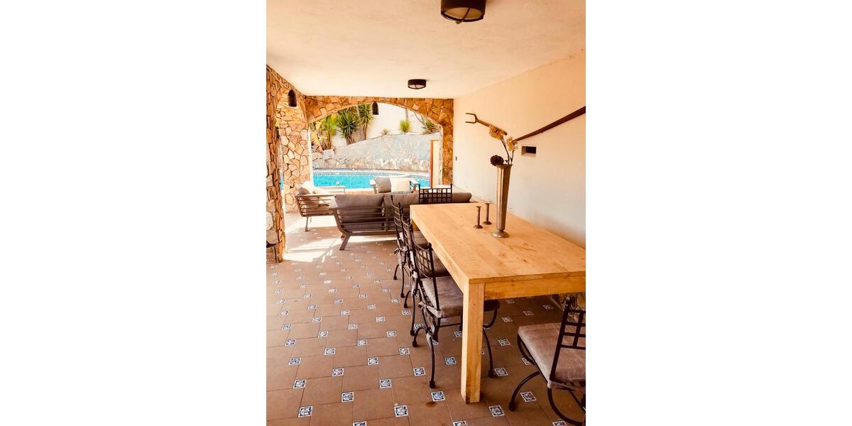 Einfamilienhaus Starnberg - 8 Zimmer, 440 m&sup2;, 1.100.000&euro; | Angebot:24689662