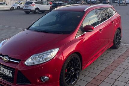 Ford Focus 218.000 km 5.100 &euro; München 81375