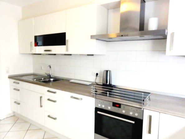 Reihenmittelhaus Unterschleißheim Hollern - 4 Zimmer, 135 m&sup2;, 2.225&euro; | Angebot:25734069