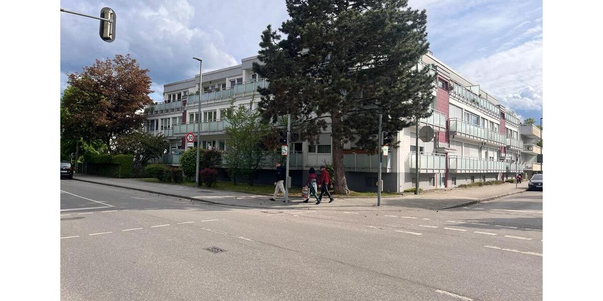 Hochparterre München Aubing-Lochhausen-Langwied - 4 Zimmer, 84 m&sup2;, 680.000&euro; | Angebot:26837194