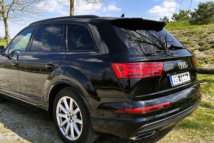 Audi Q7 230.000 km 22.999 &euro; Unterschleißheim 85716