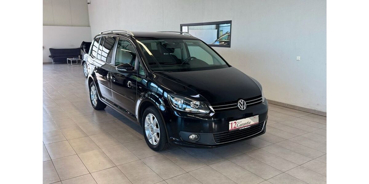 VW Touran 211.225 km 7.990 &euro; Anzing 85646