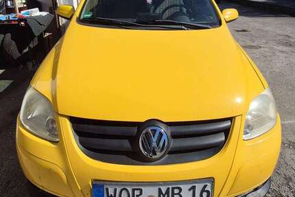 VW Fox 83.500 km 2.750 &euro; Holzkirchen, M 83607