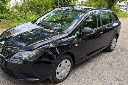 Seat Ibiza 140.001 km 2.999 &euro; München 81929