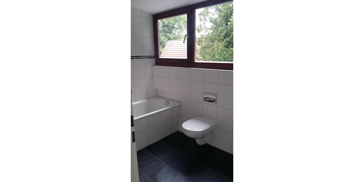Dachgeschoßwohnung München Trudering-Riem - 3 Zimmer, 72 m&sup2;, 1.630&euro; | Angebot:26684029