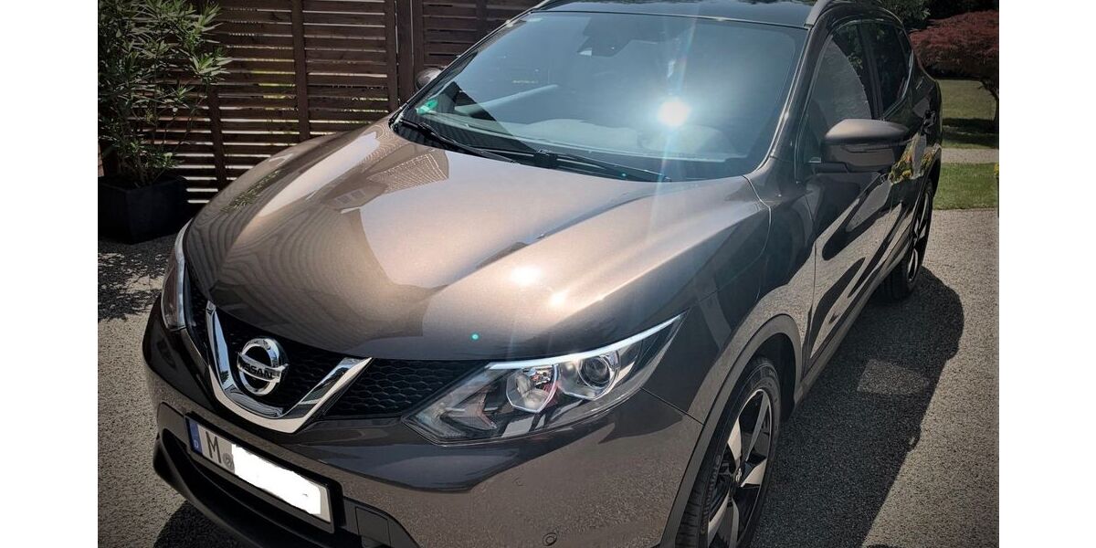 Nissan Qashqai 51.000 km 13.500 &euro; München 80935