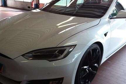 Tesla Model S 45.000 km 27.000 &euro; Hohenbrunn 85662