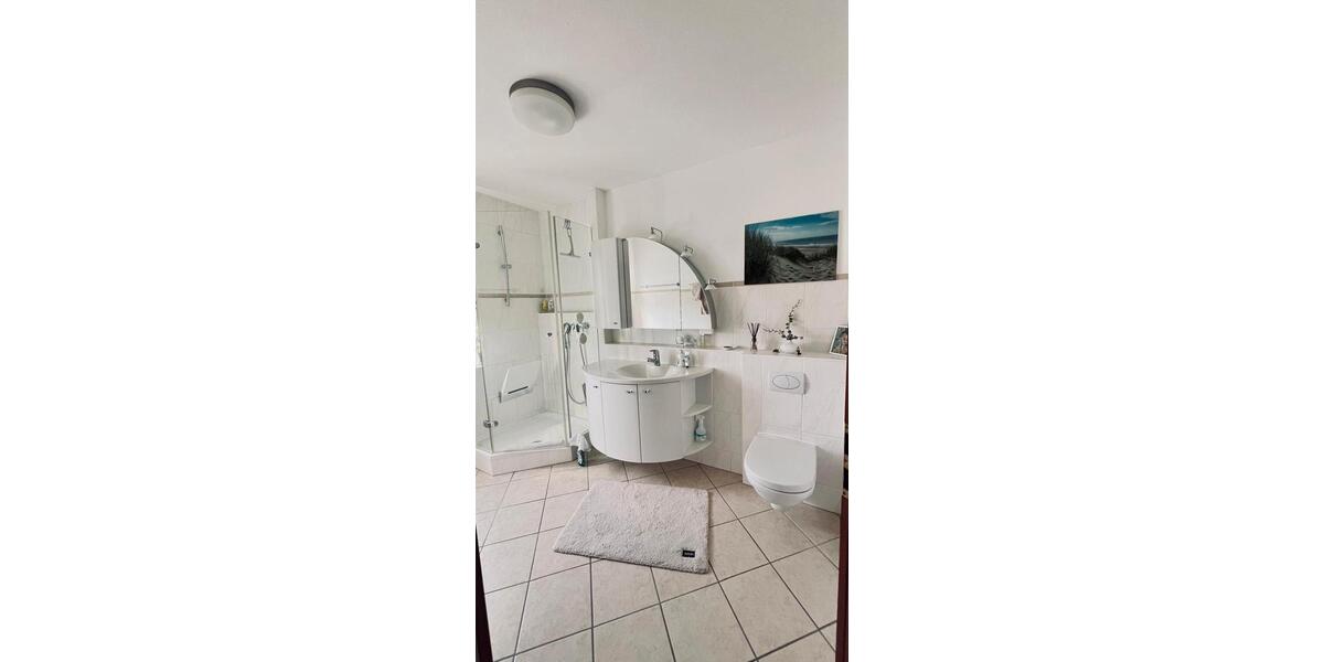 Dachgeschoßwohnung Zorneding - 3 Zimmer, 92 m&sup2;, 549.000&euro; | Angebot:27281911