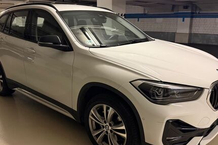 BMW X1 42.000 km 22.900 &euro; München 80335