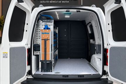 VW Caddy 106.587 km 14.390 &euro; München 81825